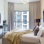 Stylish 2Br In Bellevue Pool, Gym & Burj Views