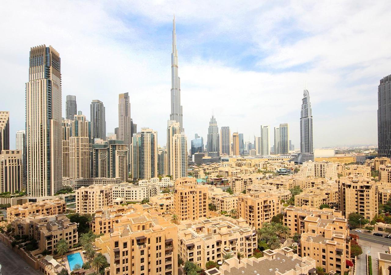 Stylish 2br In Bellevue Pool, Gym & Burj Views Apartment